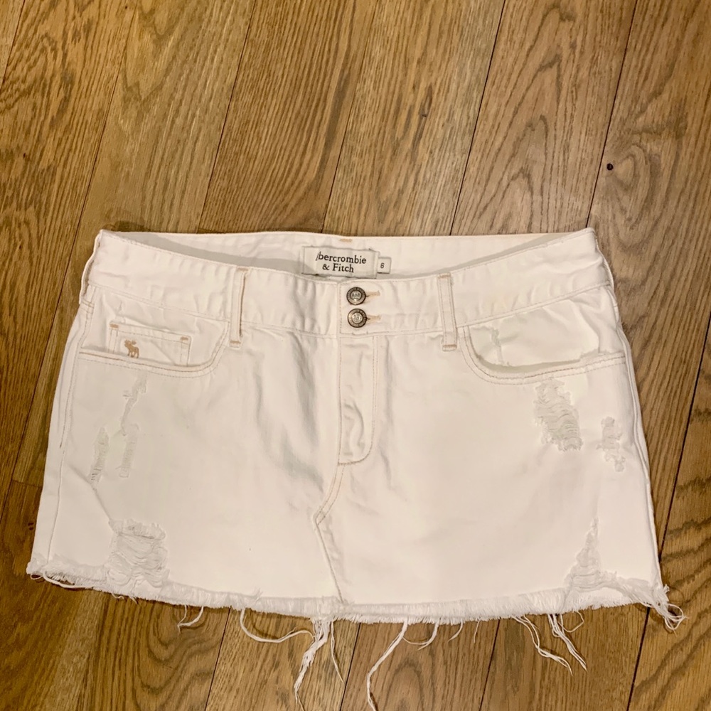 Abercrombie & Fitch white denim mini skirt